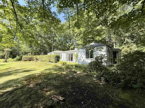 84 Brook Street Chesterfield NH 03466