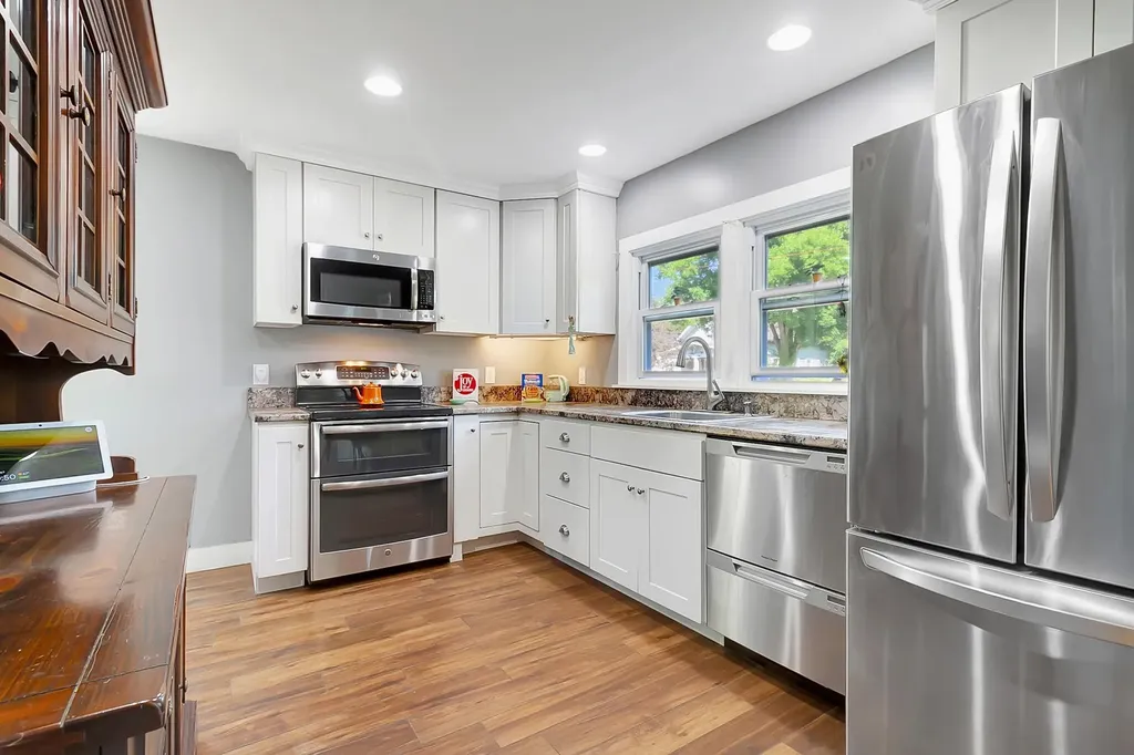 68 Jackson Avenue Rutland City VT 05701