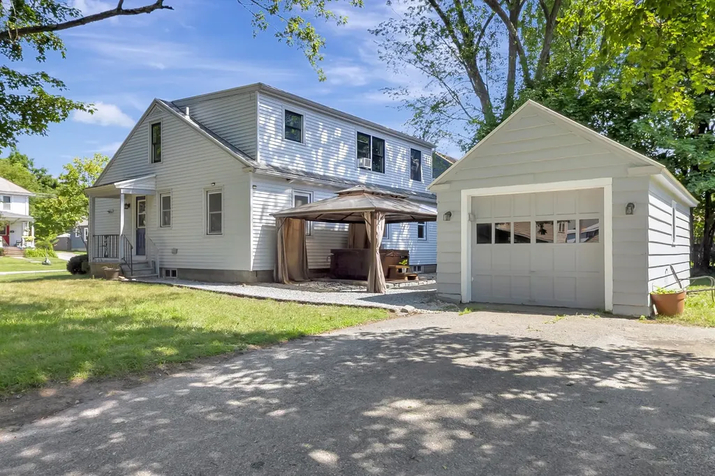 68 Jackson Avenue Rutland City VT 05701