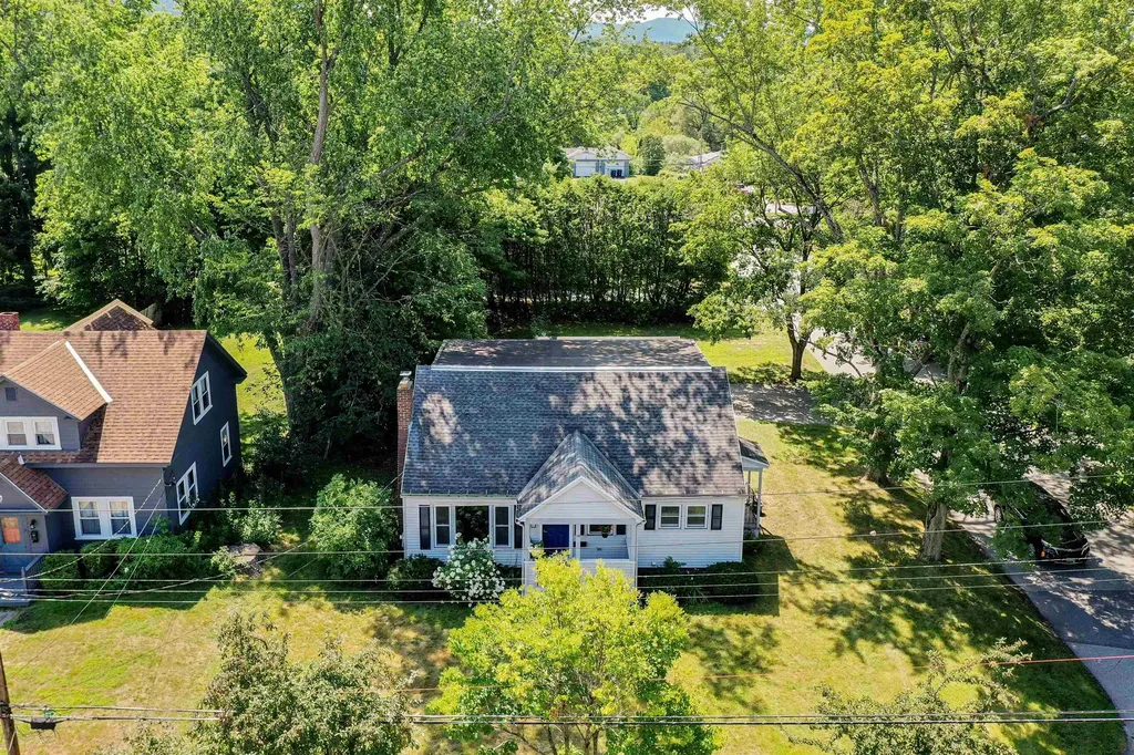 68 Jackson Avenue Rutland City VT 05701