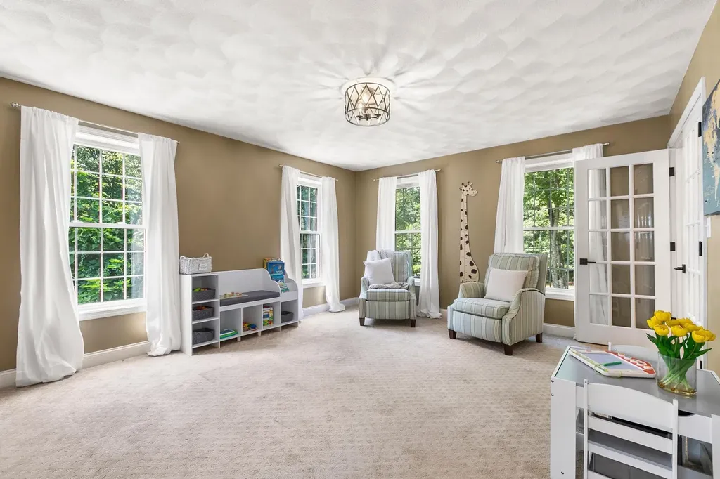 8 Settlers Ridge Windham NH 03087