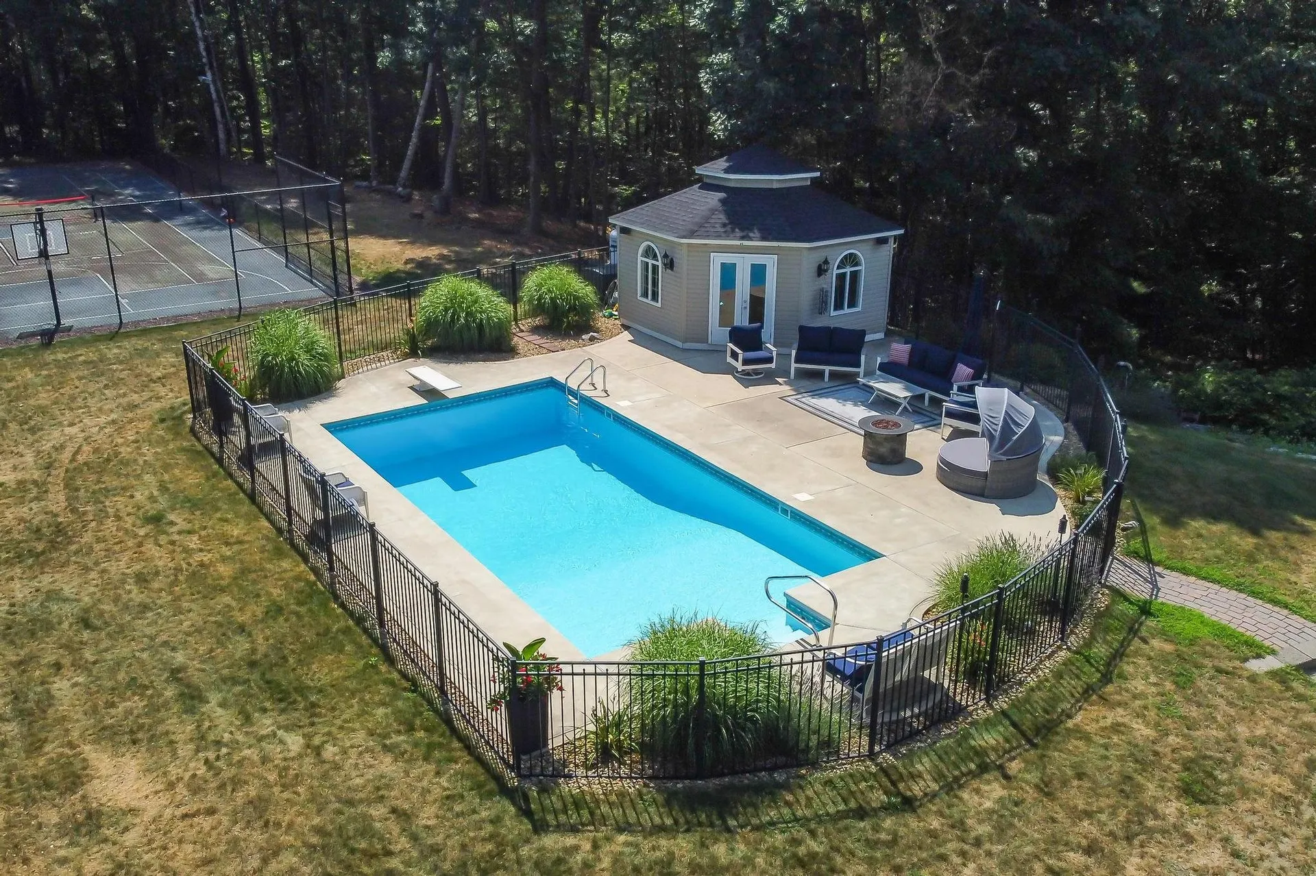 8 Settlers Ridge Windham NH 03087