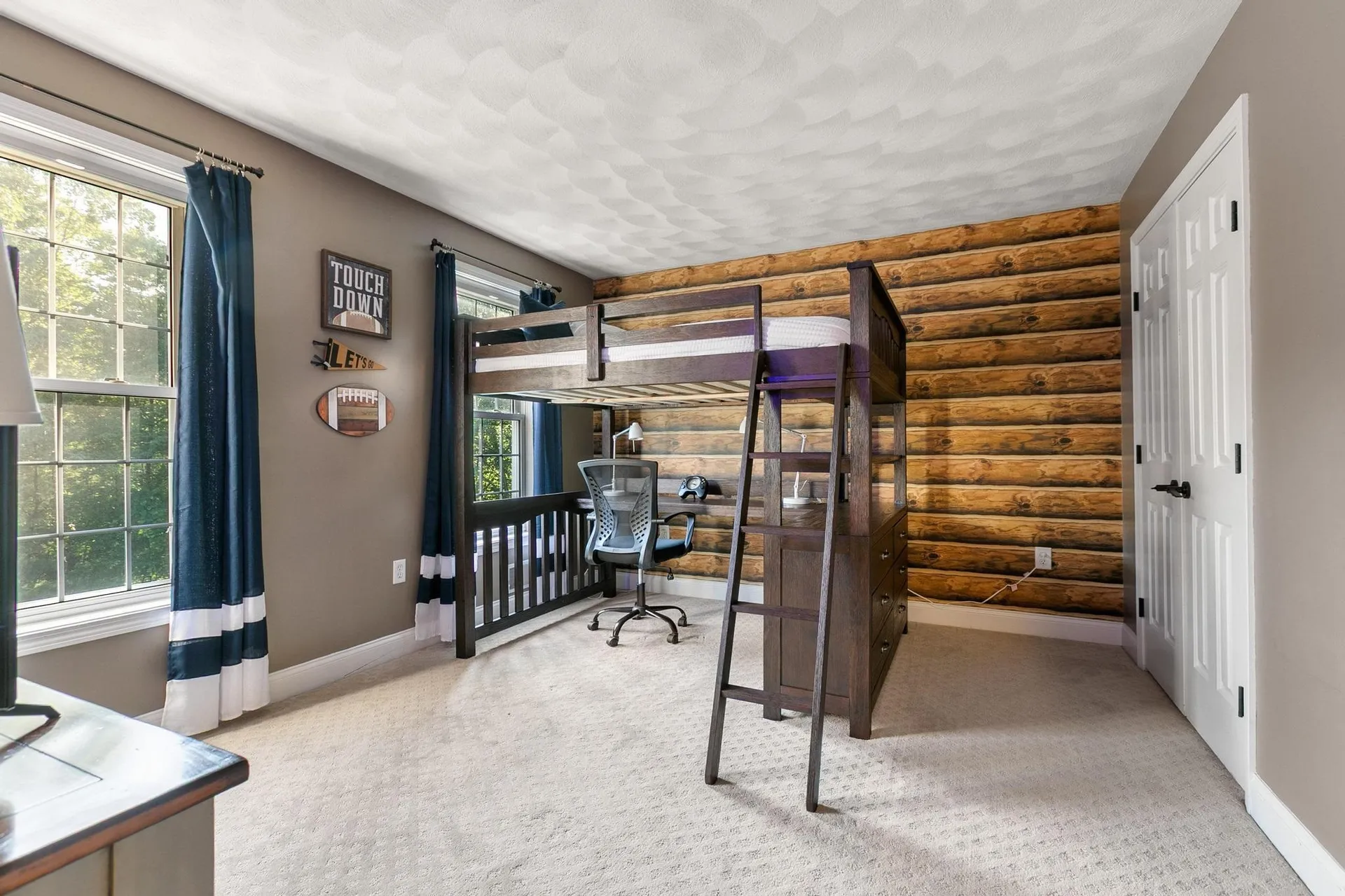 8 Settlers Ridge Windham NH 03087