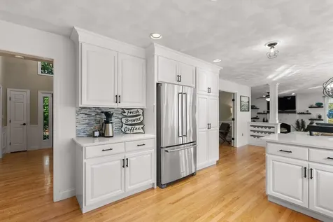 8 Settlers Ridge Windham NH 03087