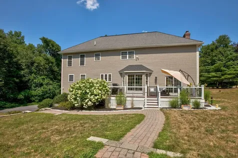 8 Settlers Ridge Windham NH 03087