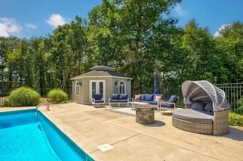 8 Settlers Ridge Windham NH 03087