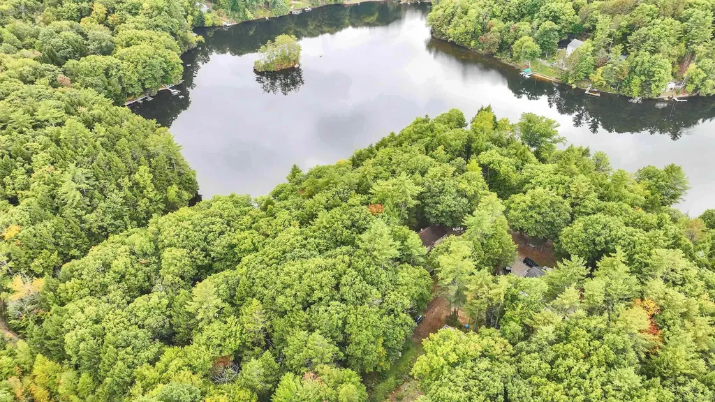 23 Wheelers Cove Road Antrim NH 03440