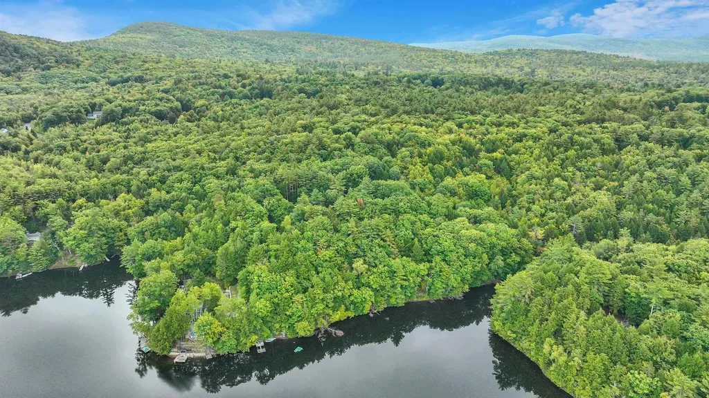 23 Wheelers Cove Road Antrim NH 03440