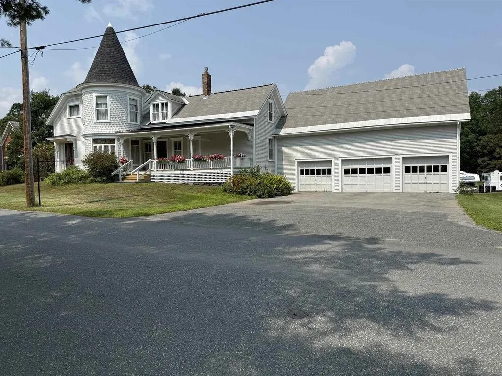 33 School Street Randolph VT 05060
