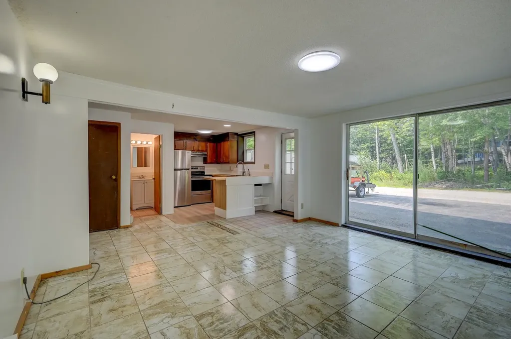 12 Emery Lane Bartlett NH 03812