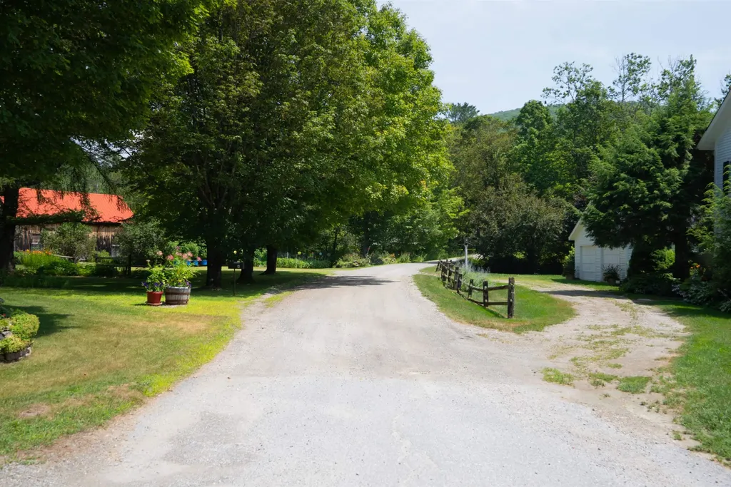 00 Markham Lane Weston VT 05161