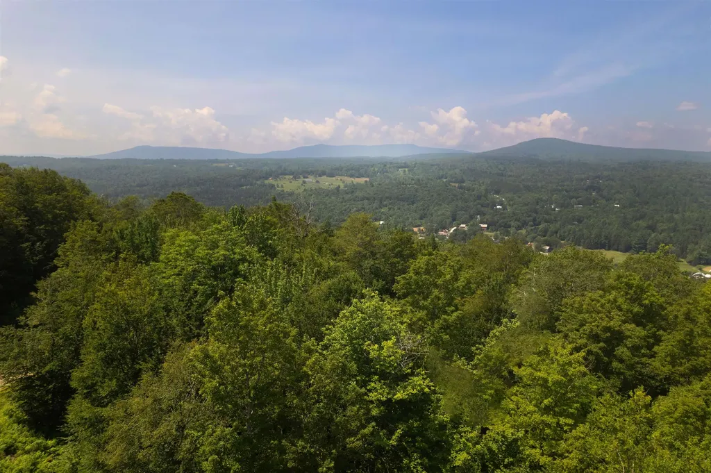 00 Markham Lane Weston VT 05161