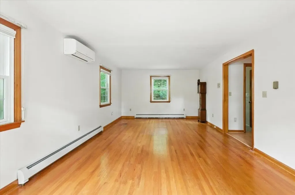 15 Yandow Drive South Burlington VT 05403