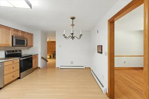 15 Yandow Drive South Burlington VT 05403