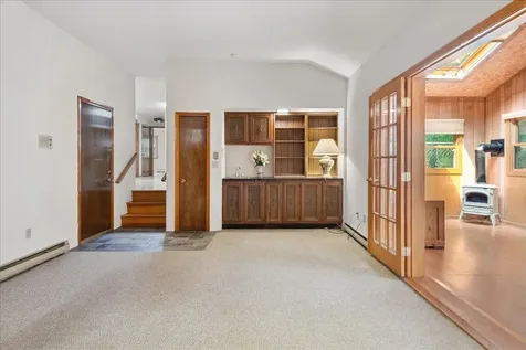 15 Yandow Drive South Burlington VT 05403