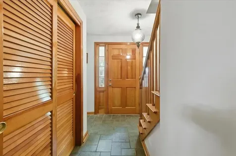 15 Yandow Drive South Burlington VT 05403