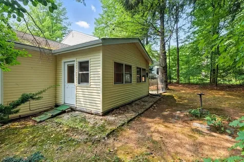 15 Yandow Drive South Burlington VT 05403