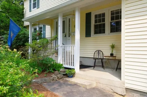 15 Yandow Drive South Burlington VT 05403