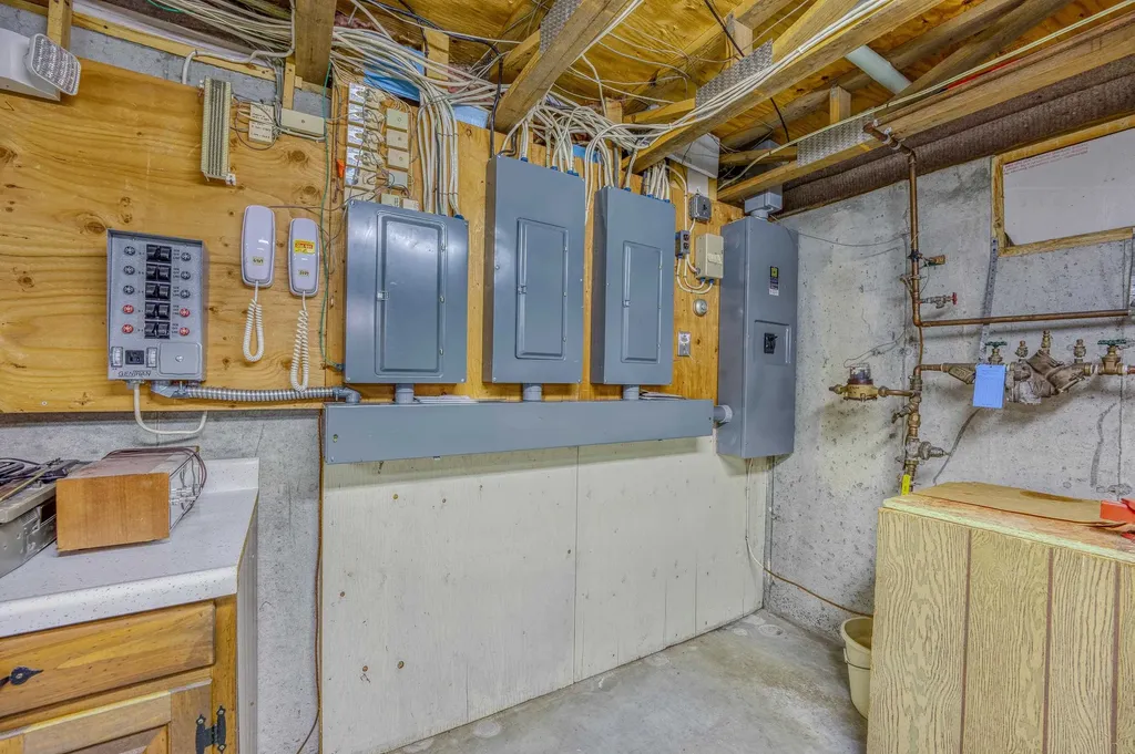 188 Cottage Street Littleton NH 03561