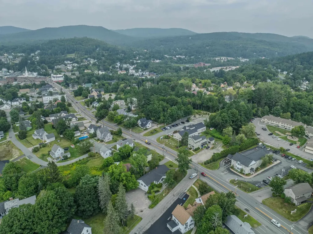 188 Cottage Street Littleton NH 03561