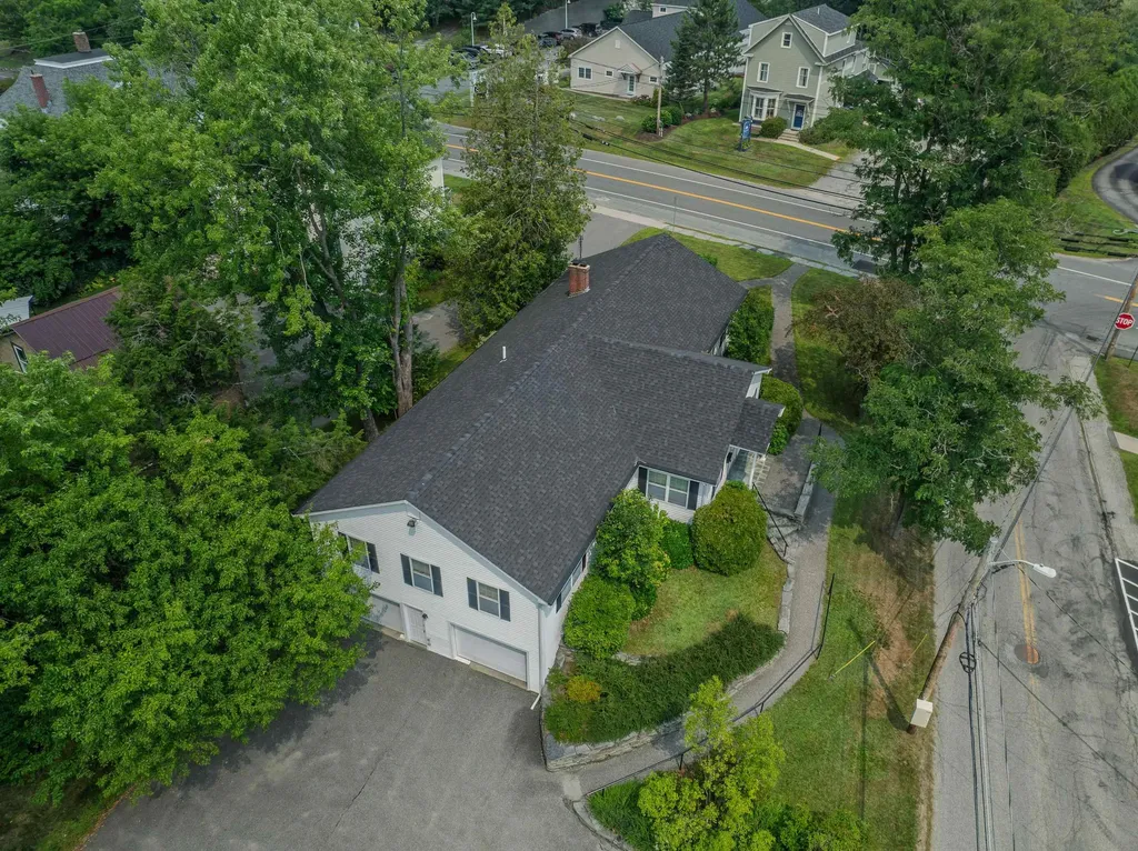 188 Cottage Street Littleton NH 03561