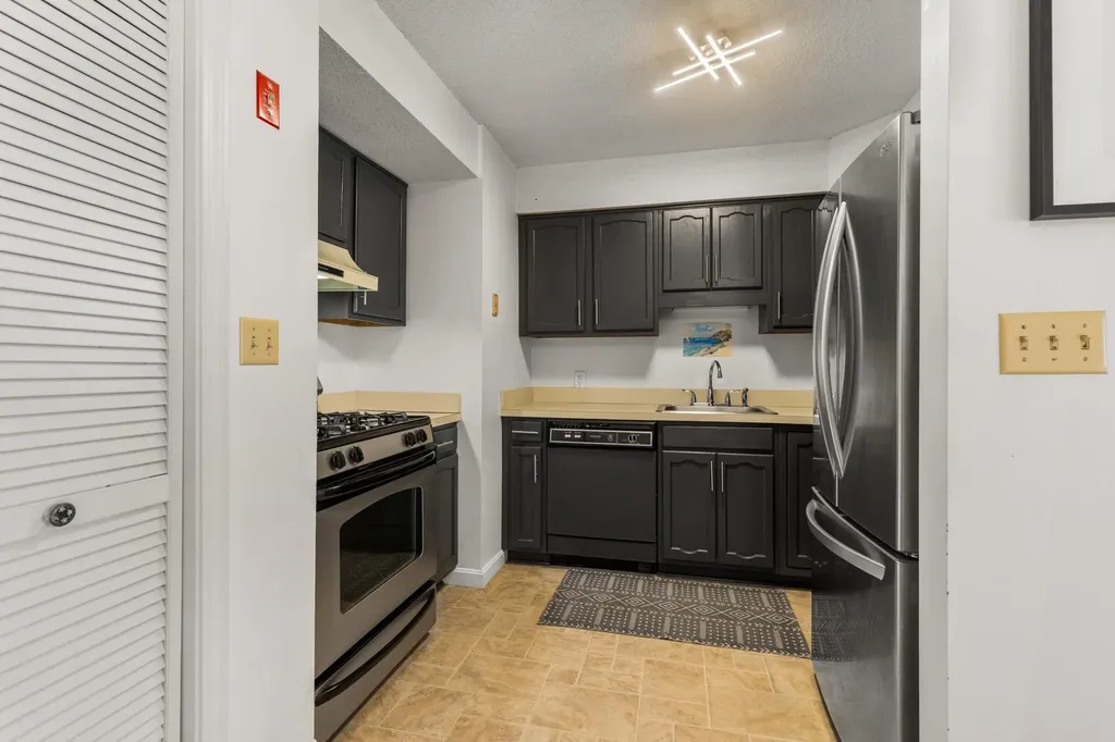 310 Springbrook Circle Portsmouth NH 03801