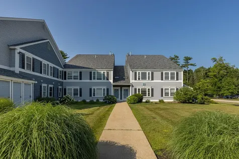 310 Springbrook Circle Portsmouth NH 03801