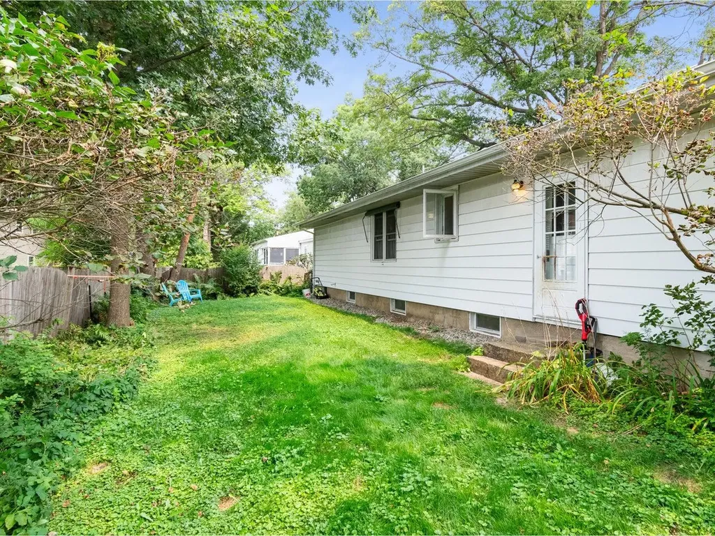 12 Iroquois Avenue Essex Junction VT 05452