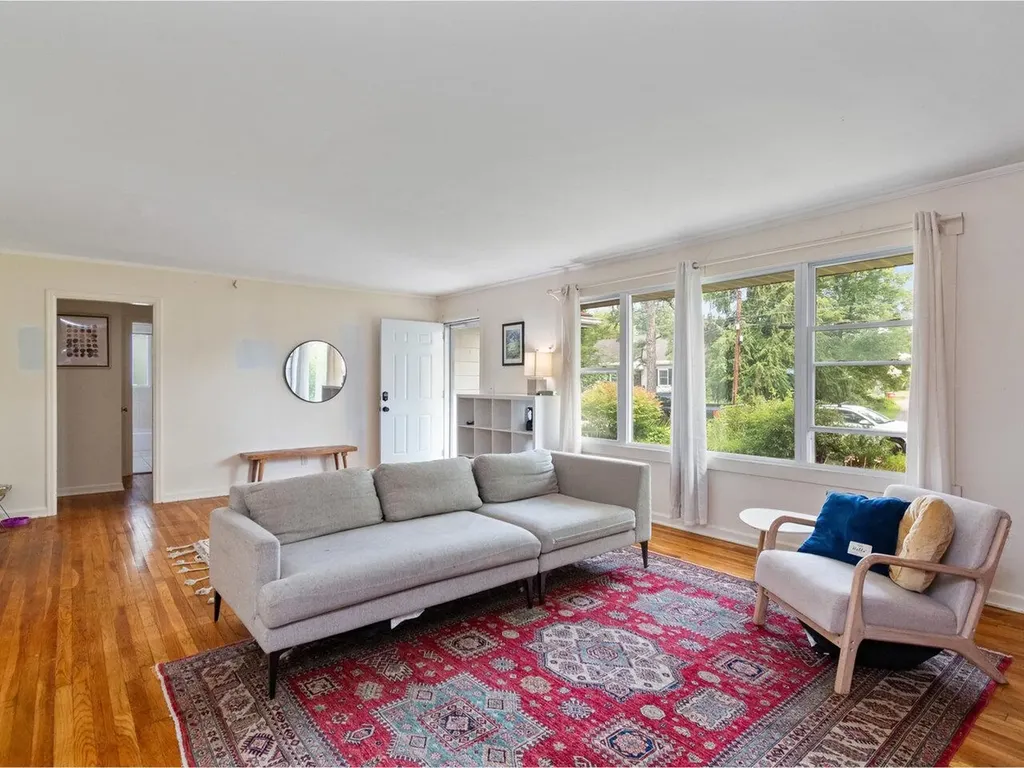 12 Iroquois Avenue Essex Junction VT 05452