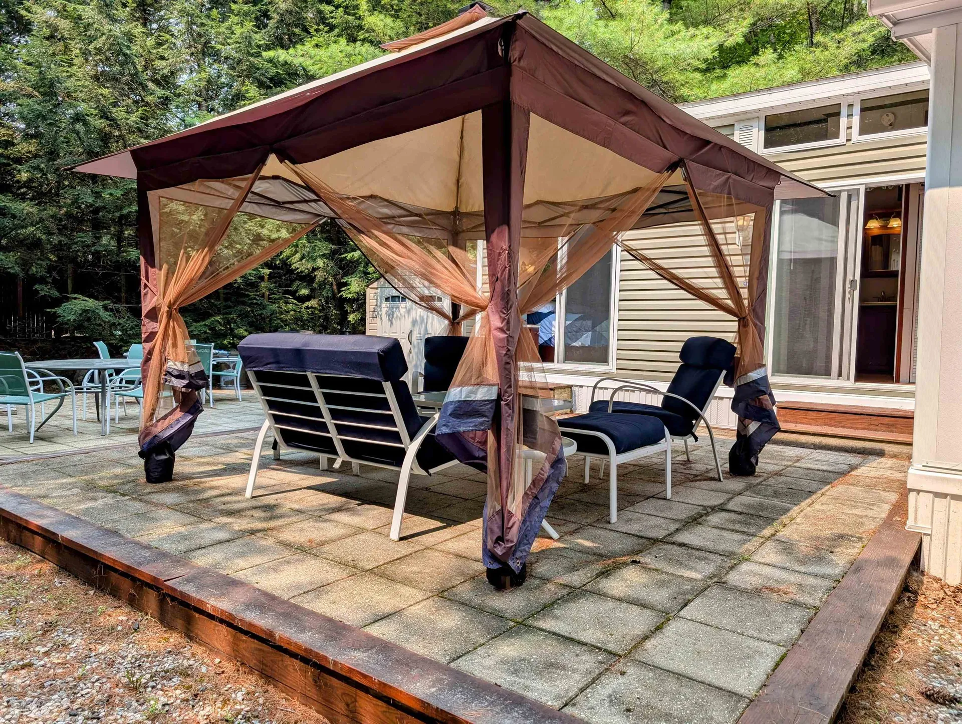 14 Overlook Road Holderness NH 03245