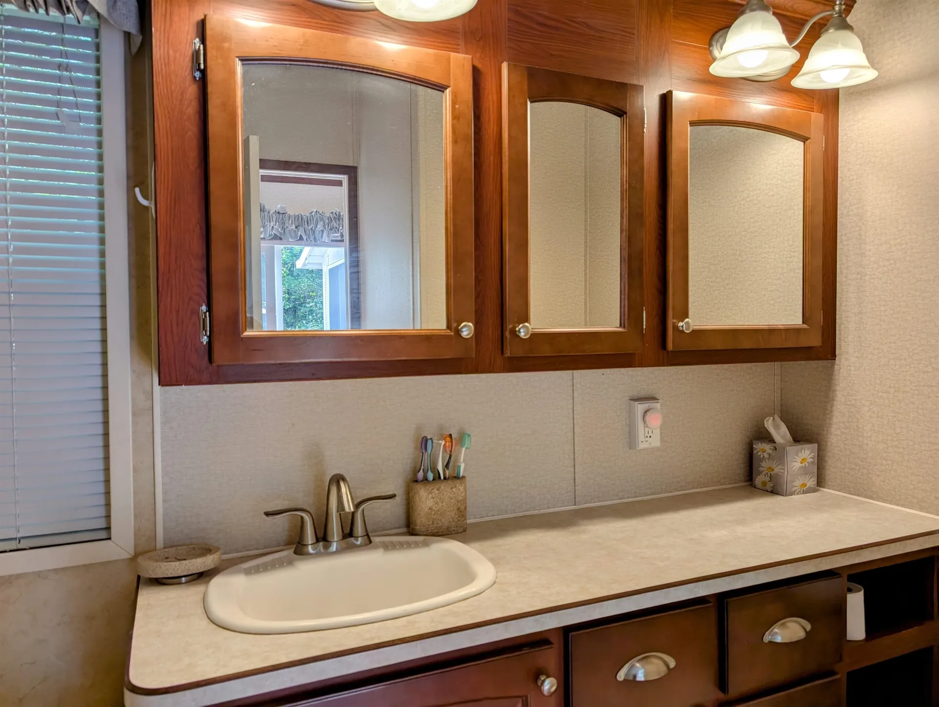 14 Overlook Road Holderness NH 03245