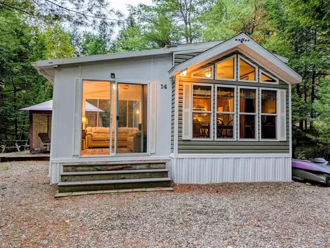 14 Overlook Road Holderness NH 03245