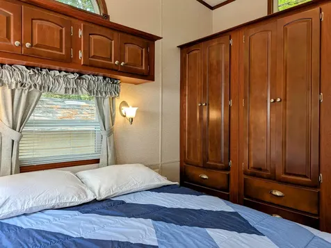 14 Overlook Road Holderness NH 03245