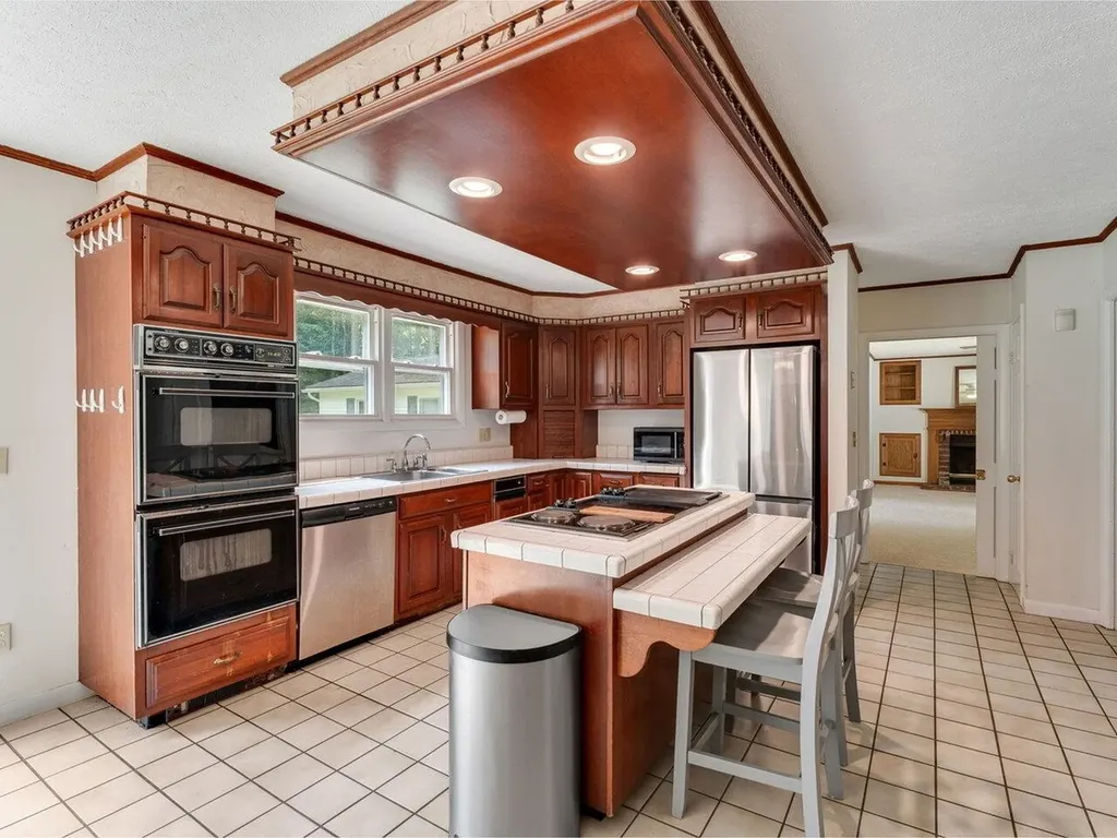 183 Cooper Road Milton VT 05468