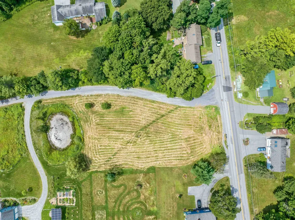 00 Leap Frog Hollow Montpelier VT 05602