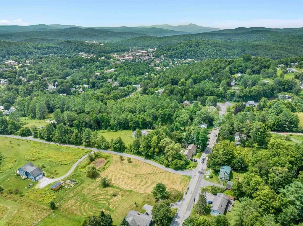 00 Leap Frog Hollow Montpelier VT 05602