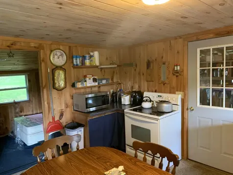 19 Cooke Road Stewartstown NH 03597