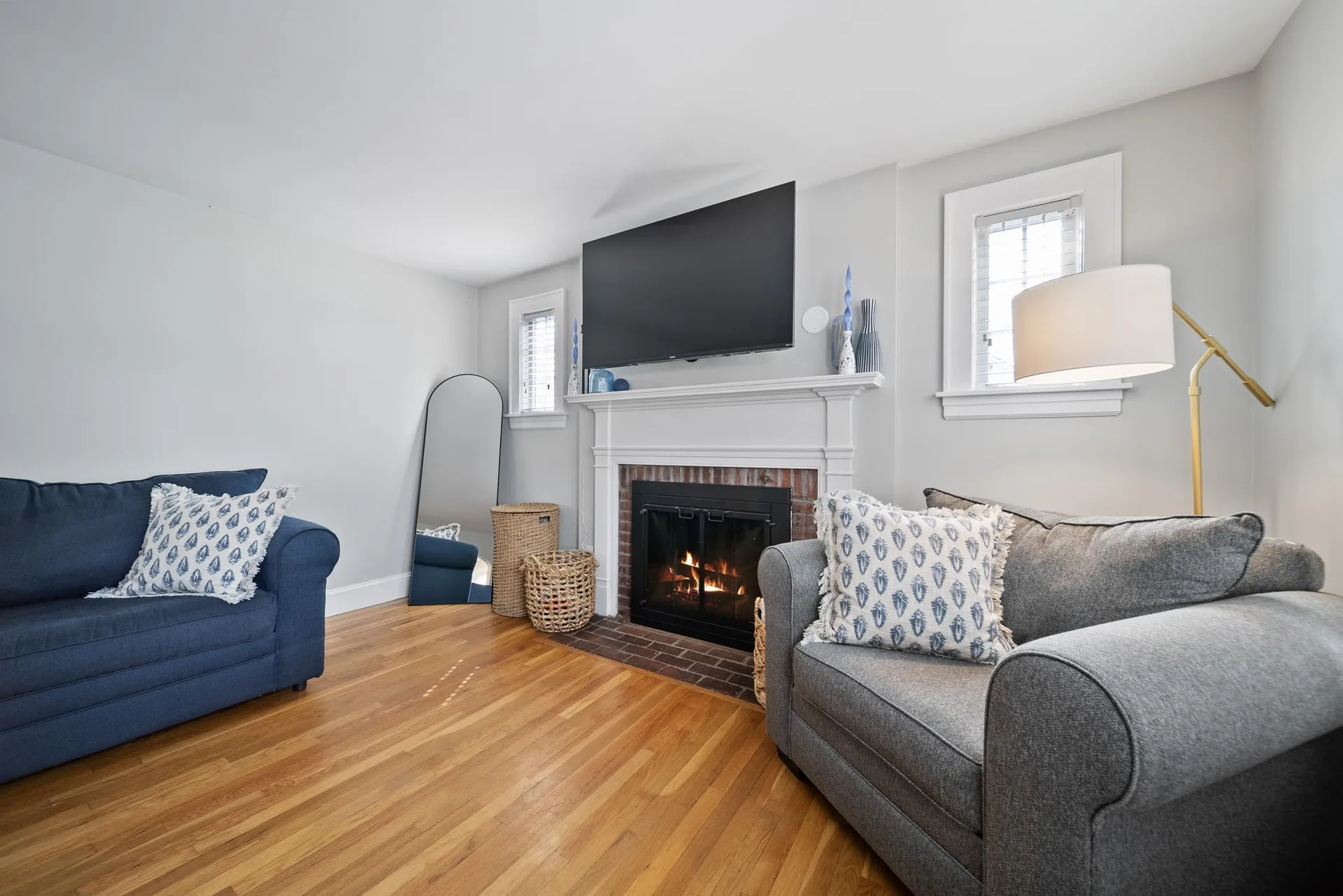 613 Lake Avenue Manchester NH 03103