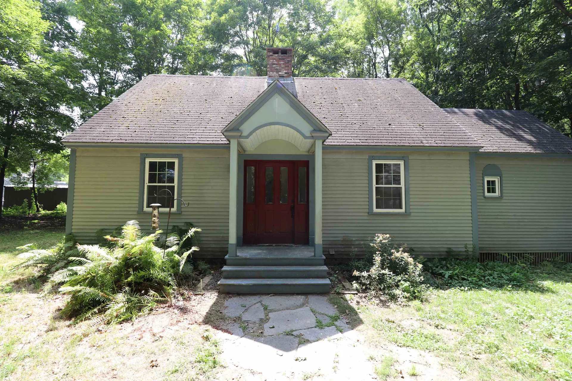 2032 Hartford Avenue Hartford VT 05088-1042