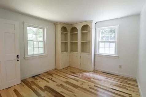 2032 Hartford Avenue Hartford VT 05088-1042