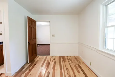 2032 Hartford Avenue Hartford VT 05088-1042