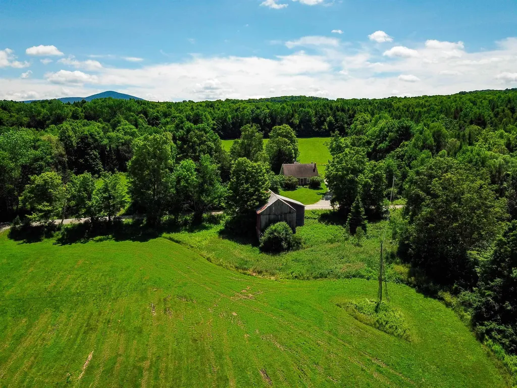 1300 Middle Road Plainfield VT 05667
