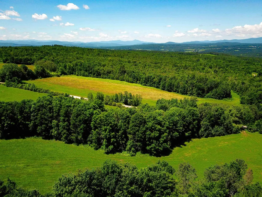 1300 Middle Road Plainfield VT 05667