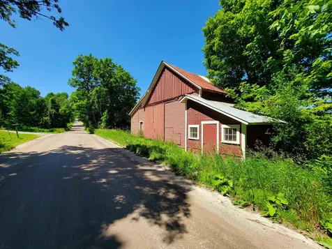 1300 Middle Road Plainfield VT 05667