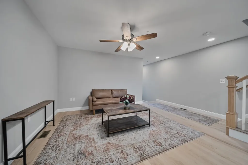 4 Cypress Lane Windham NH 03087