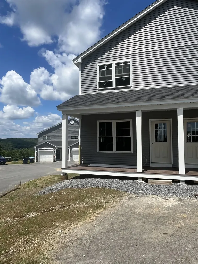 4 Cypress Lane Windham NH 03087