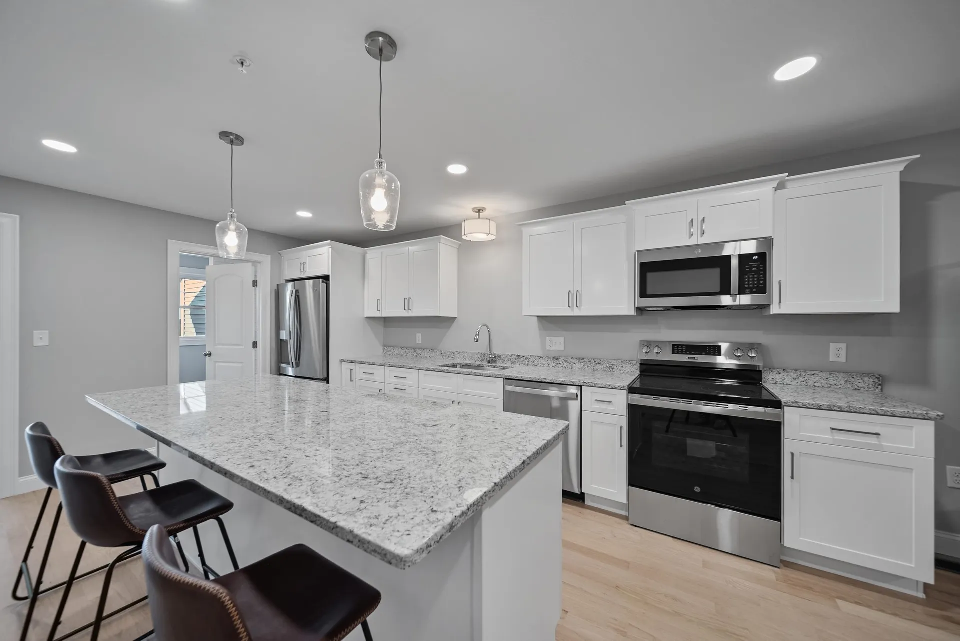 4 Cypress Lane Windham NH 03087