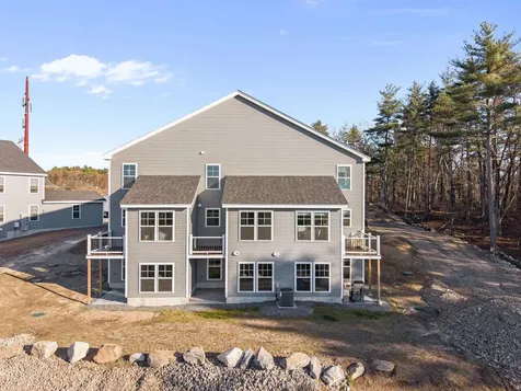 4 Cypress Lane Windham NH 03087