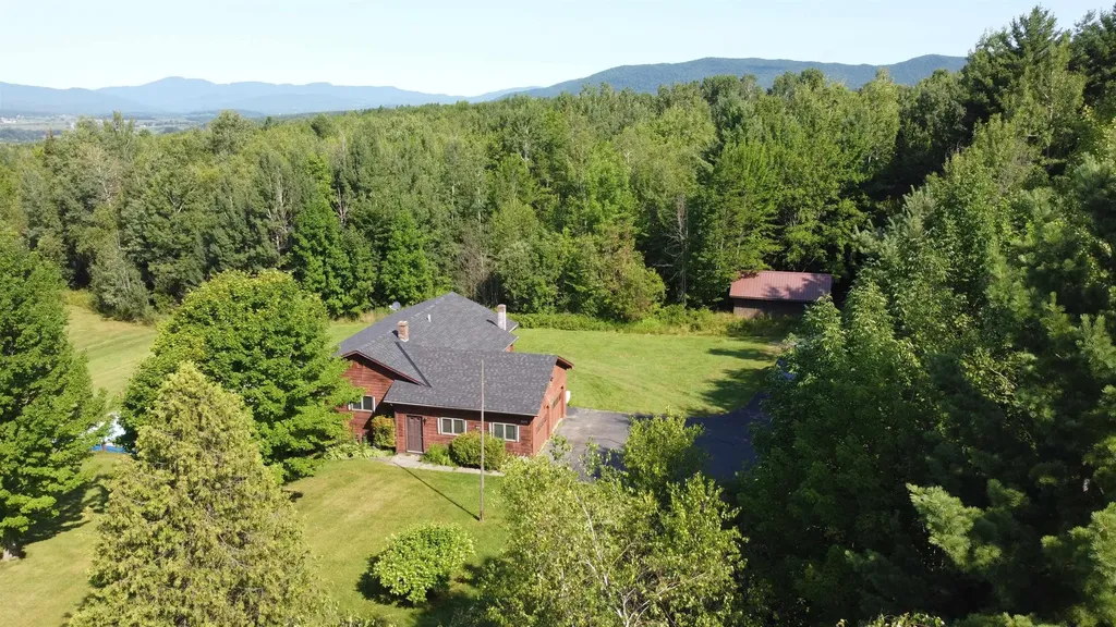 1099 Vance Hill Road Newport Town VT 05857