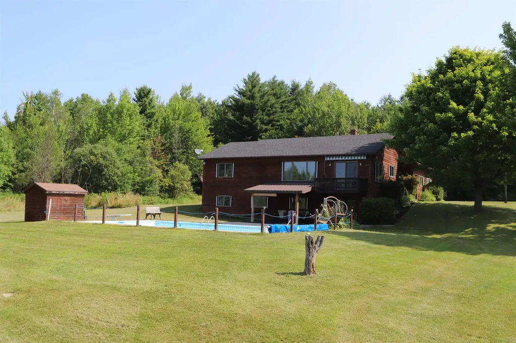 1099 Vance Hill Road Newport Town VT 05857